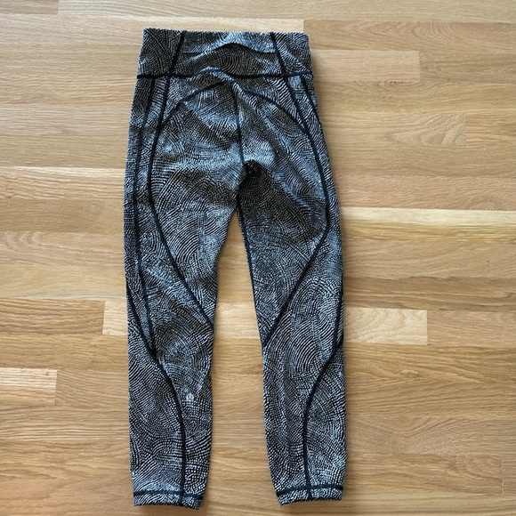 Lululemon Leggings - Picture 2 of 3